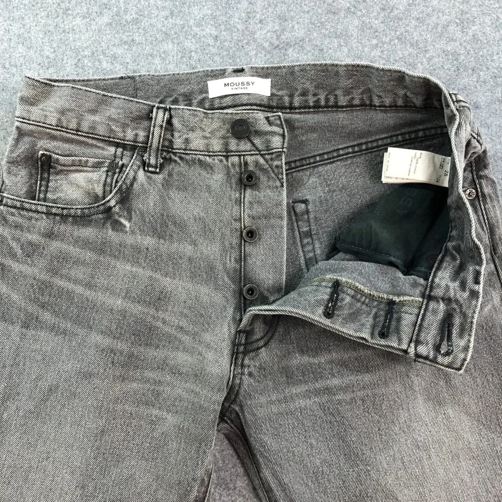 Moussy Vintage measurements waist